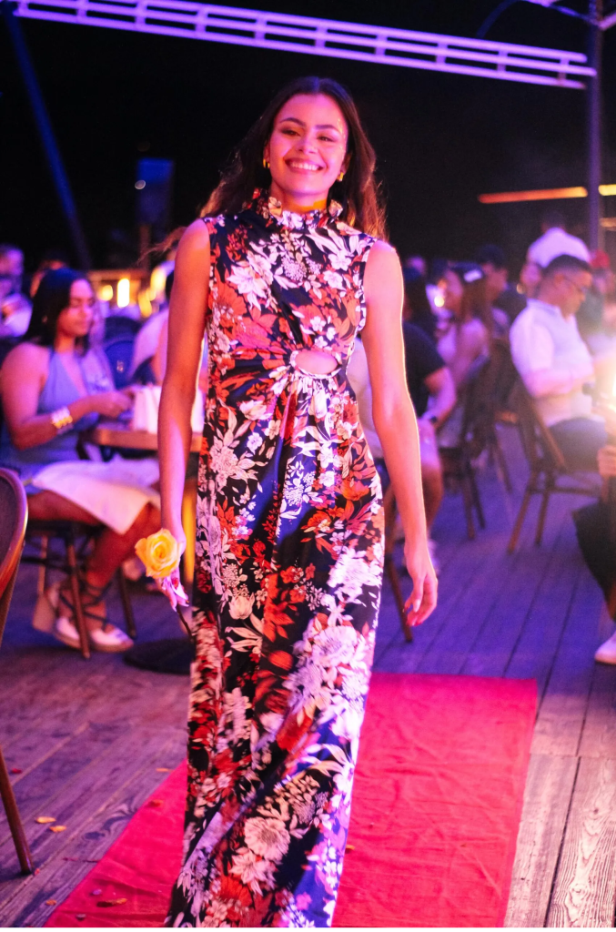 Fundación Que Proteste Mi Cuerpo Lanza “Mujer de Pie”: Un Llamado al Empoderamiento de la Mujer Dominicana